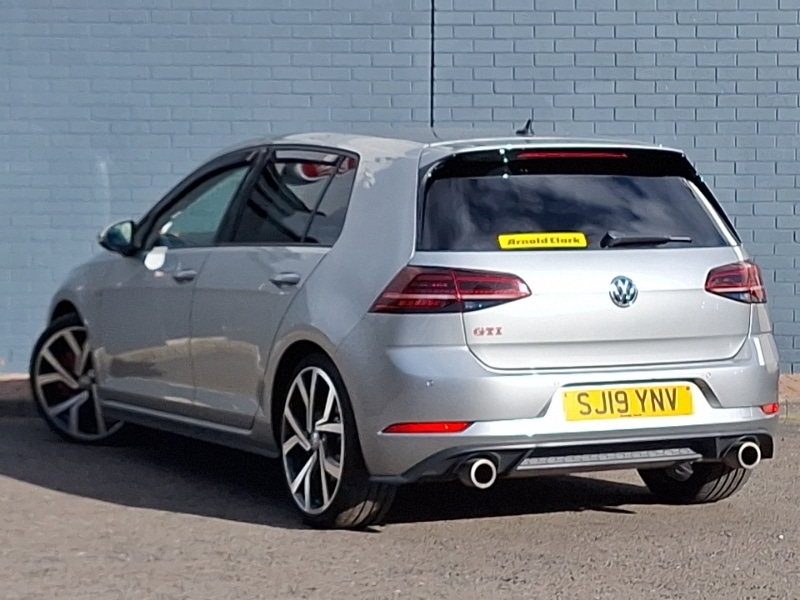 Used Volkswagen Golf 2019 for sale - 76407977: Photo 3