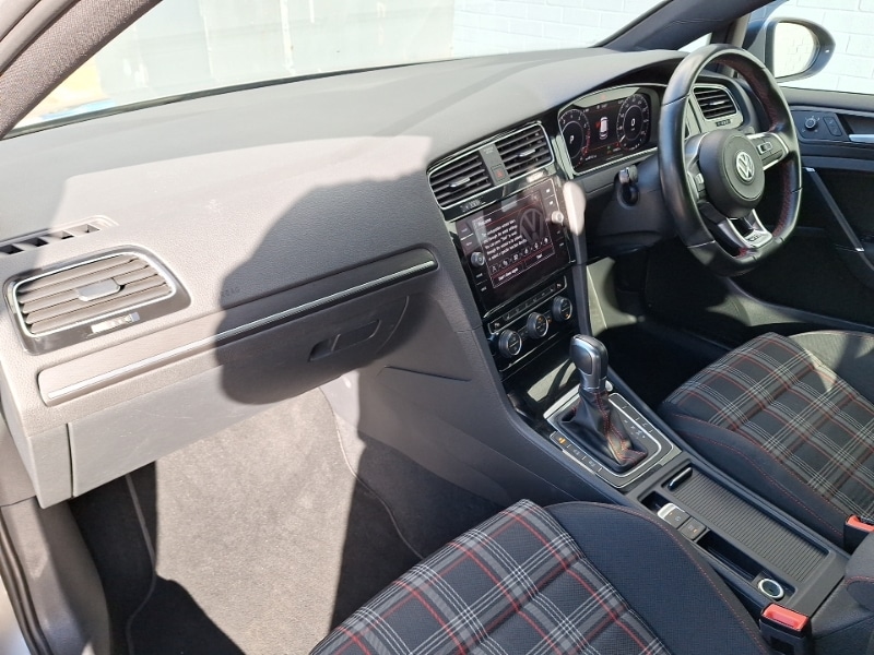 Used Volkswagen Golf 2019 for sale - 76407977: Photo 5