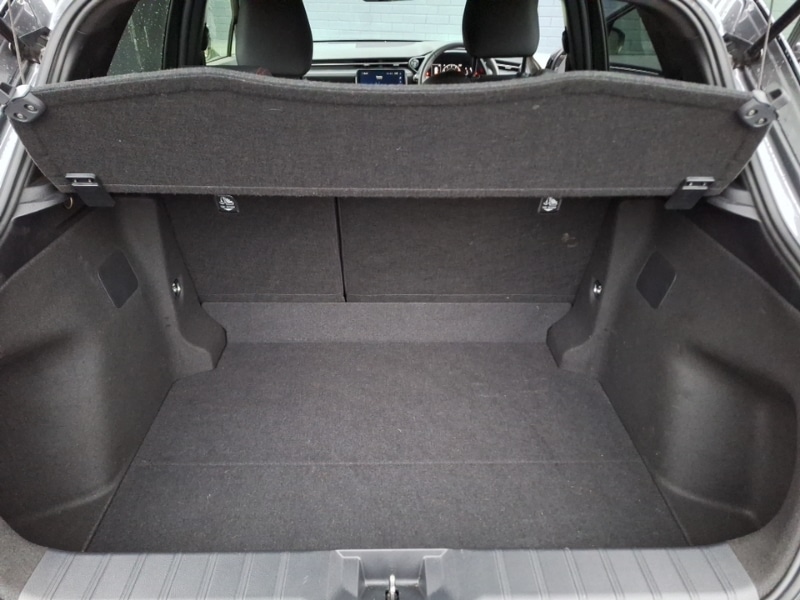 Used Lexus LBX 2025 for sale - 78071215: Photo 8