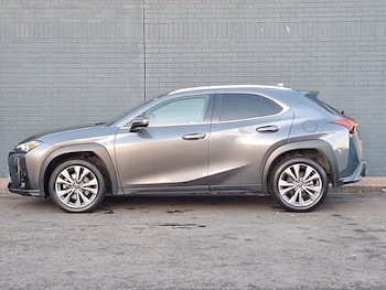 Used Lexus UX 2023 for sale - 76699861: Photo