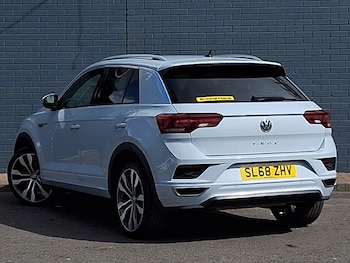 Used Volkswagen T-Roc 2018 for sale - 78326527: Photo