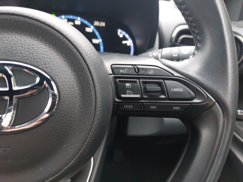 Used Toyota Yaris Cross 2022 for sale - 78065808: Photo 16