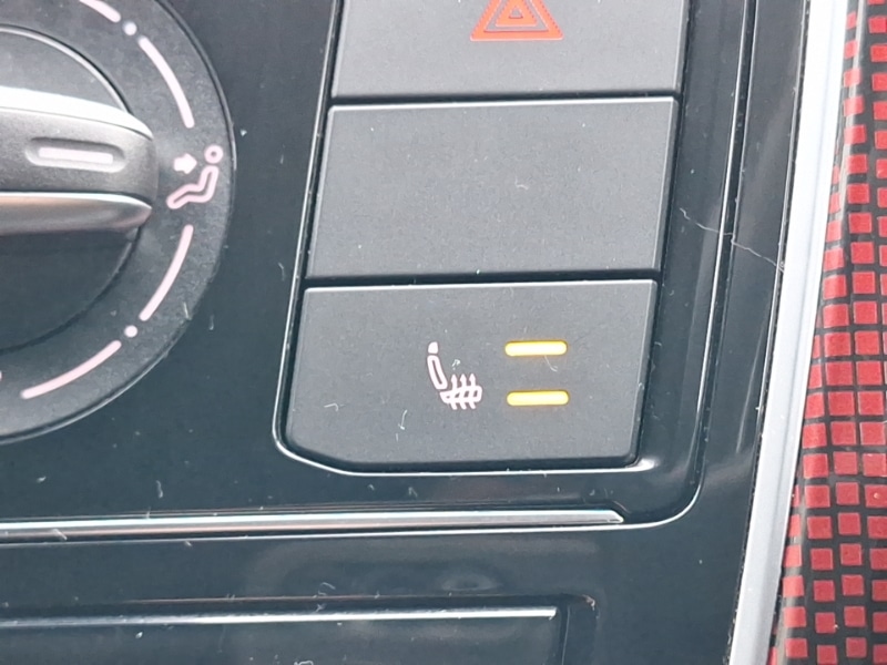 Used Volkswagen up! 2019 for sale - 76639037: Photo 16