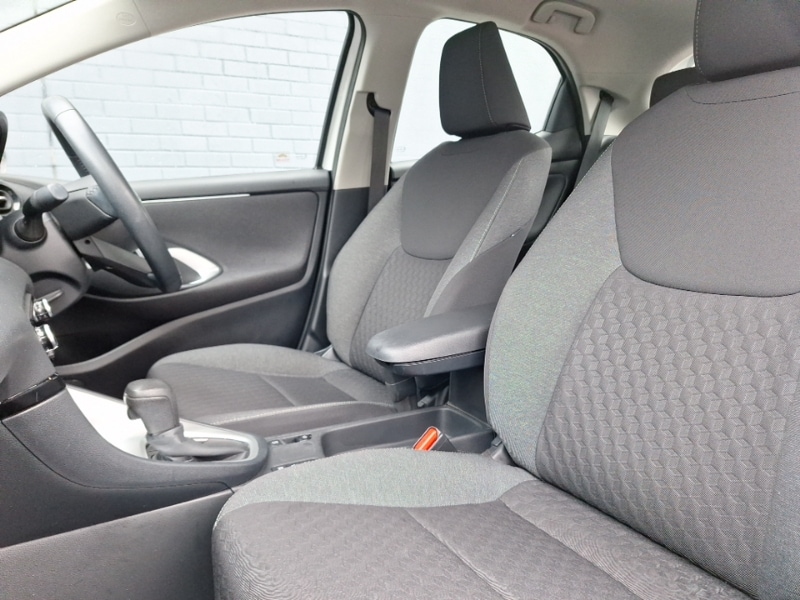 Used Toyota Yaris 2022 for sale - 78147105: Photo 5