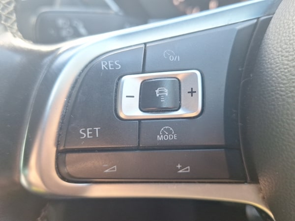 Used Volkswagen Tiguan 2017 for sale - 76221242: Photo 12