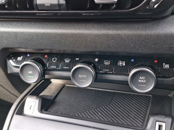 Used Citroen C4 2023 for sale - 76275571: Photo 11
