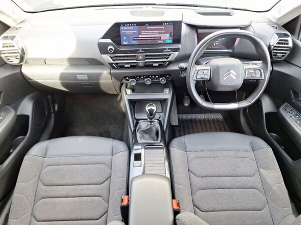 Used Citroen C4 2023 for sale - 76275571: Photo 2