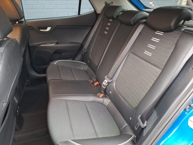 Used Kia Stonic 2023 for sale - 77418720: Photo 6