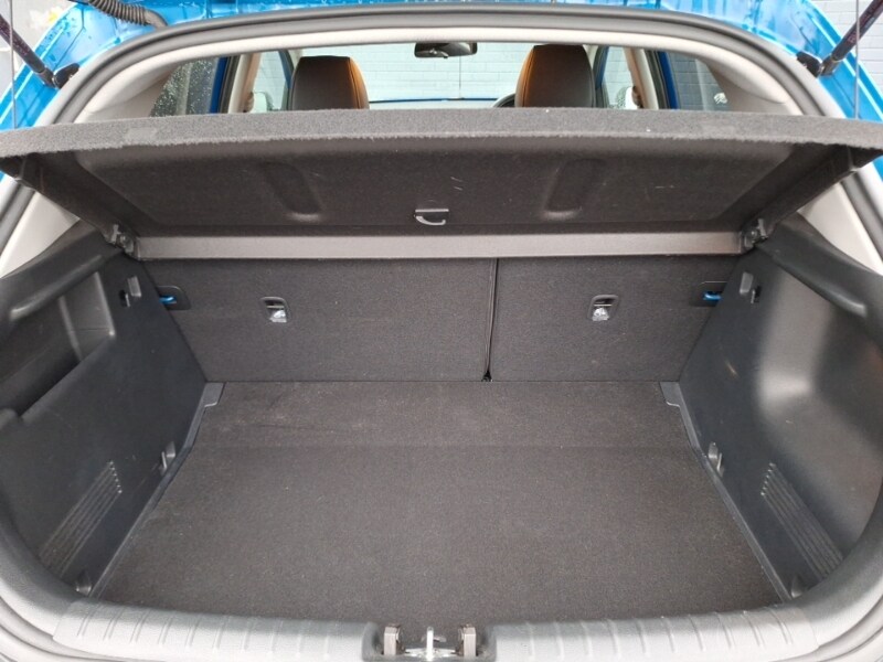 Used Kia Stonic 2023 for sale - 77418720: Photo 8