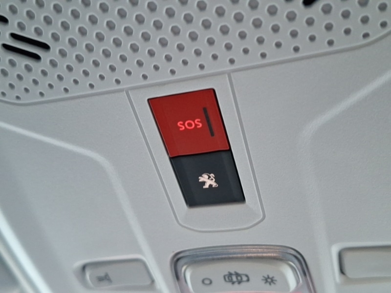 Used Peugeot 2008 2020 for sale - 76741688: Photo 15