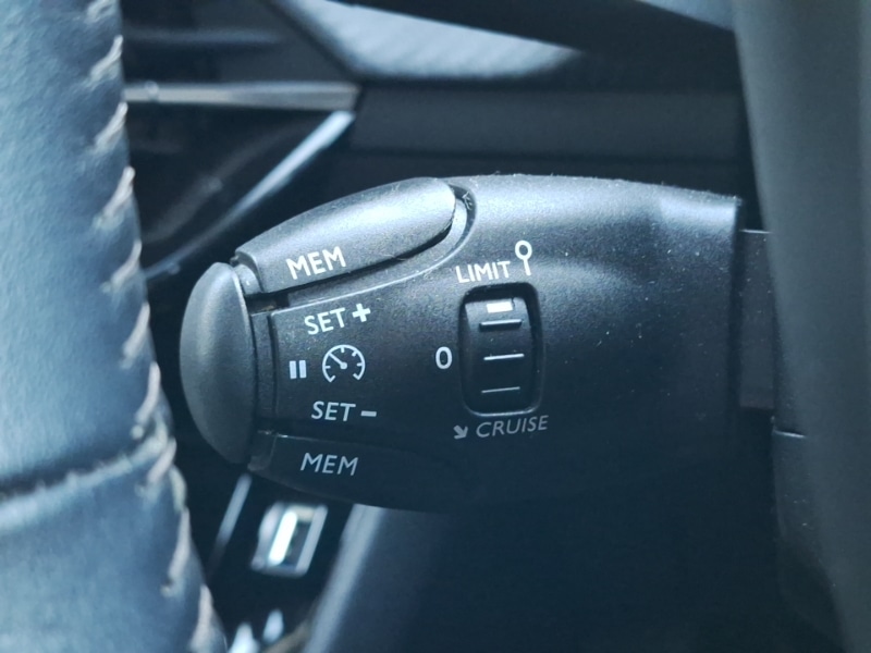 Used Peugeot 2008 2020 for sale - 76741688: Photo 16