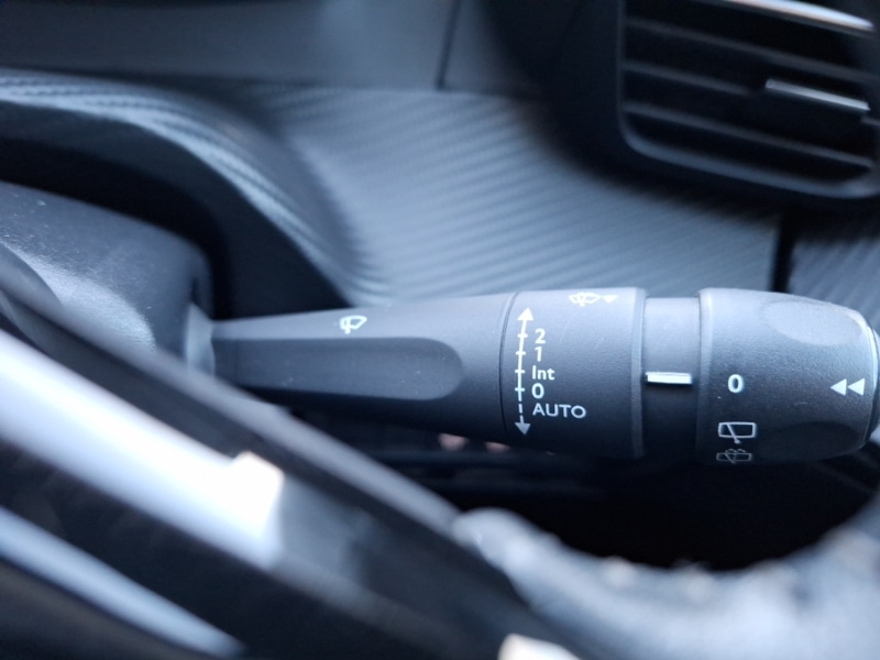 Used Peugeot 2008 2020 for sale - 76741688: Photo 18