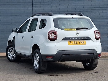 Used Dacia Duster 2018 for sale - 79549803: Photo
