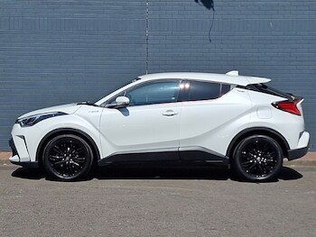 Used Toyota C-HR 2022 for sale - 79171149: Photo