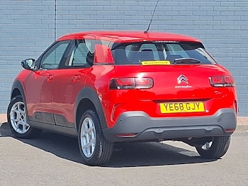 Used Citroen C4 Cactus 2018 for sale - 79529375: Photo