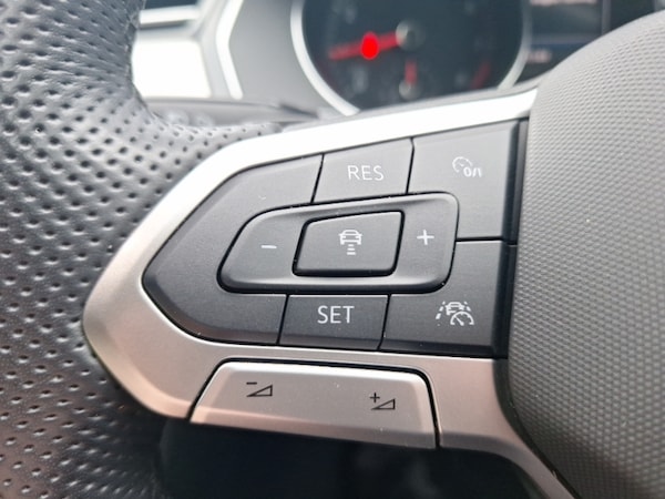 Used Volkswagen Passat 2023 for sale - 76188279: Photo 16
