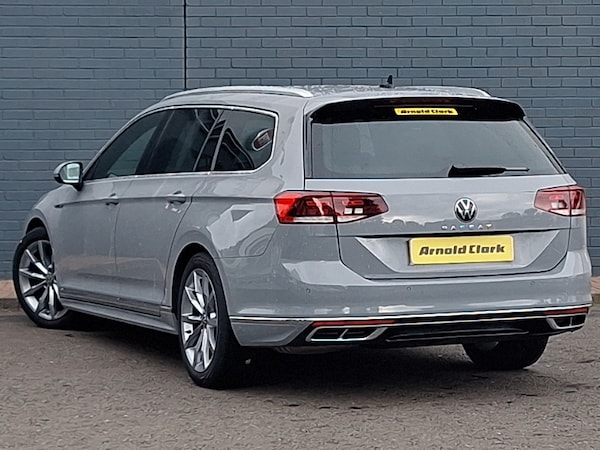 Used Volkswagen Passat 2023 for sale - 76188279: Photo 3