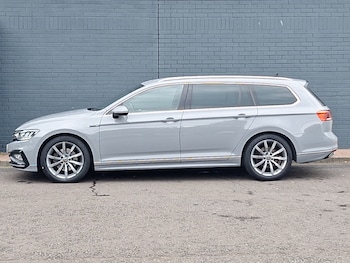 Used Volkswagen Passat 2023 for sale - 76188279: Photo 4