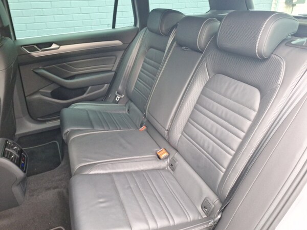 Used Volkswagen Passat 2023 for sale - 76188279: Photo 6
