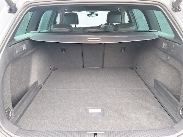 Used Volkswagen Passat 2023 for sale - 76188279: Photo 8