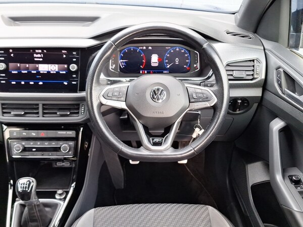Used Volkswagen T-Cross 2020 for sale - 76264615: Photo 7