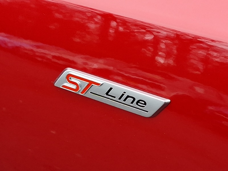 Used Ford Focus 2023 for sale - 78032601: Photo 12