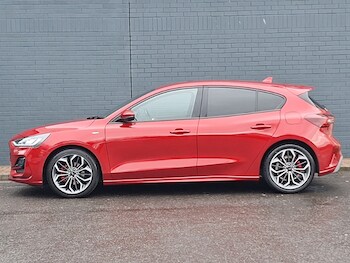 Used Ford Focus 2023 for sale - 78032601: Photo