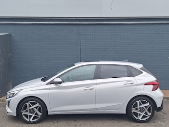 Used Hyundai i20 2024 for sale - 79447482: Photo