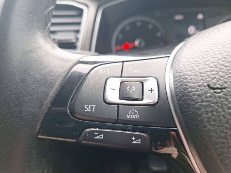 Used Volkswagen T-Roc 2018 for sale - 77767298: Photo 13