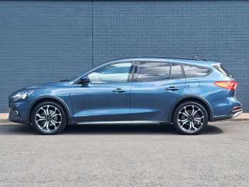 Used Ford Focus 2022 for sale - 74793628: Photo