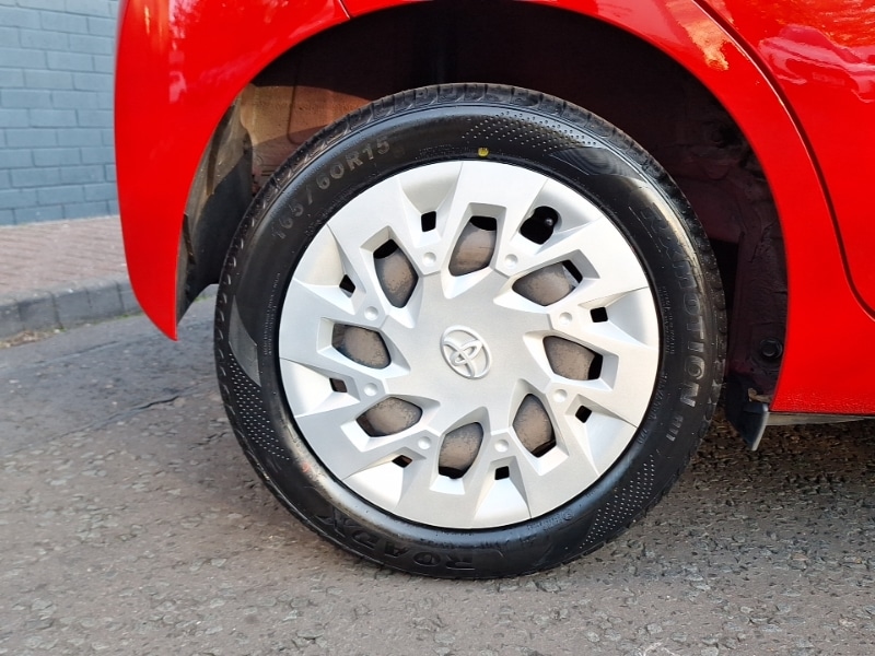 Used Toyota AYGO 2018 for sale - 76282065: Photo 12