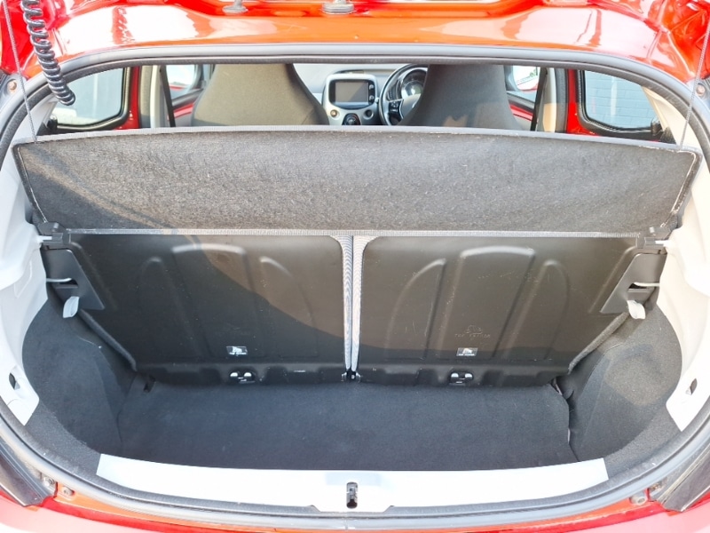 Used Toyota AYGO 2018 for sale - 76282065: Photo 8