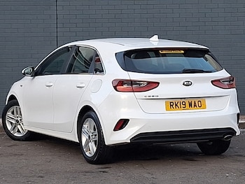 Used Kia Ceed 2019 for sale - 77596785: Photo