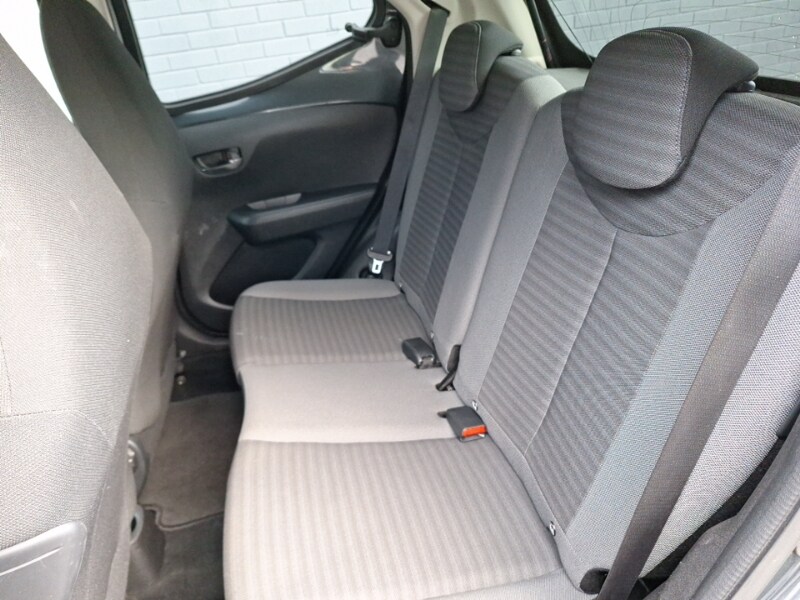 Used Toyota AYGO 2019 for sale - 76683437: Photo 6