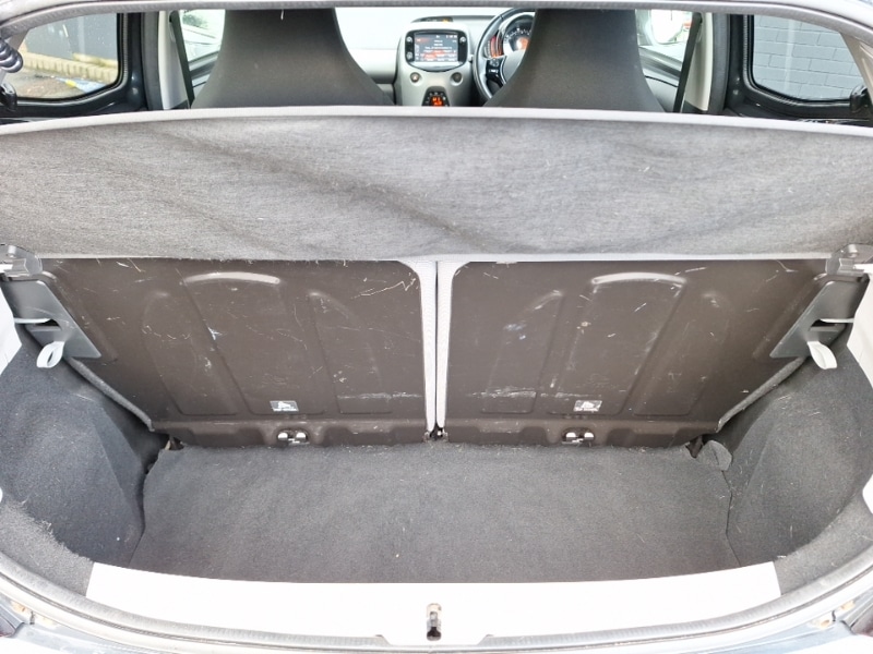 Used Toyota AYGO 2019 for sale - 76683437: Photo 8