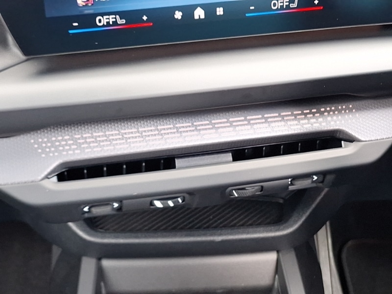 Used BMW 1 Series 2025 for sale - 76511482: Photo 11