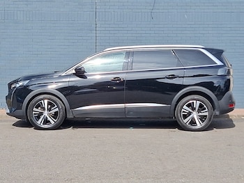 Used Peugeot 5008 2023 for sale - 79315625: Photo