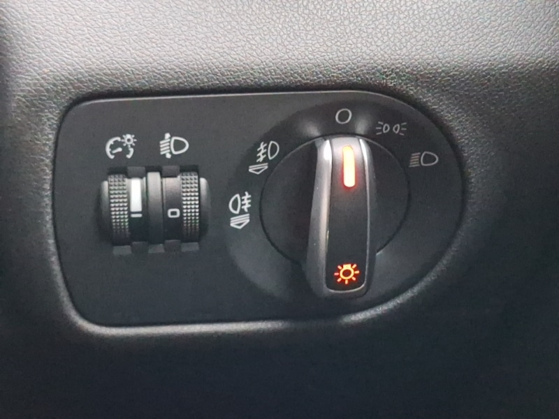 Used Audi A1 2017 for sale - 76839005: Photo 17