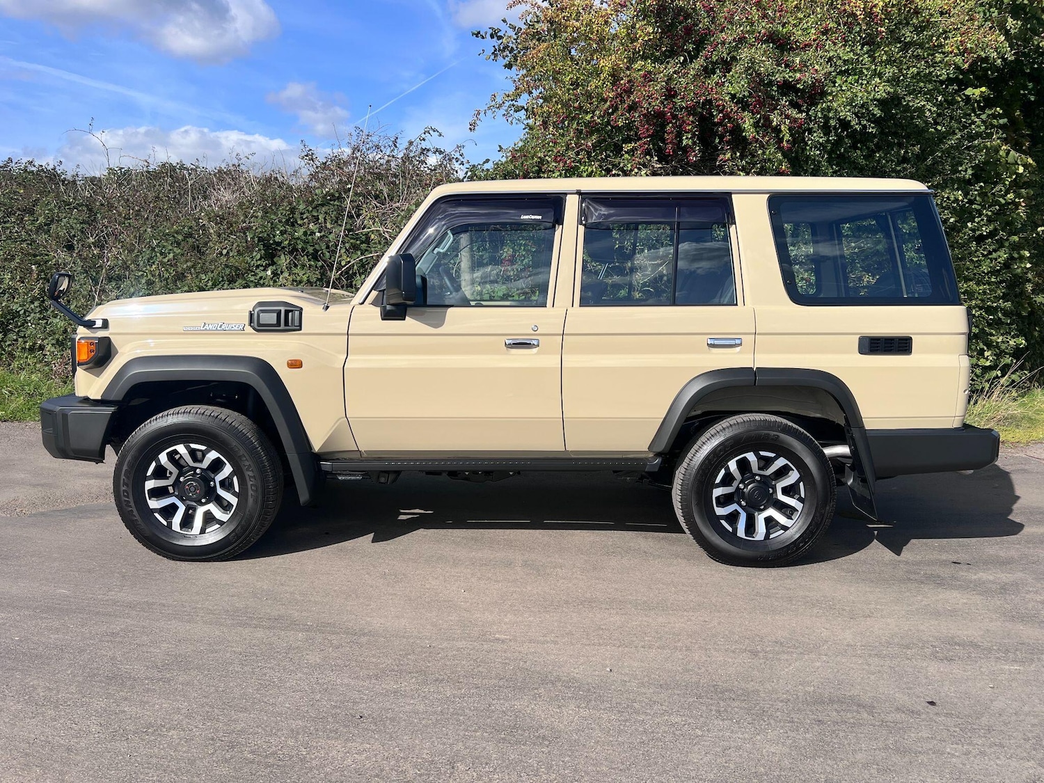 Used Toyota Land Cruiser 2025 for sale - 77332052: Photo 4