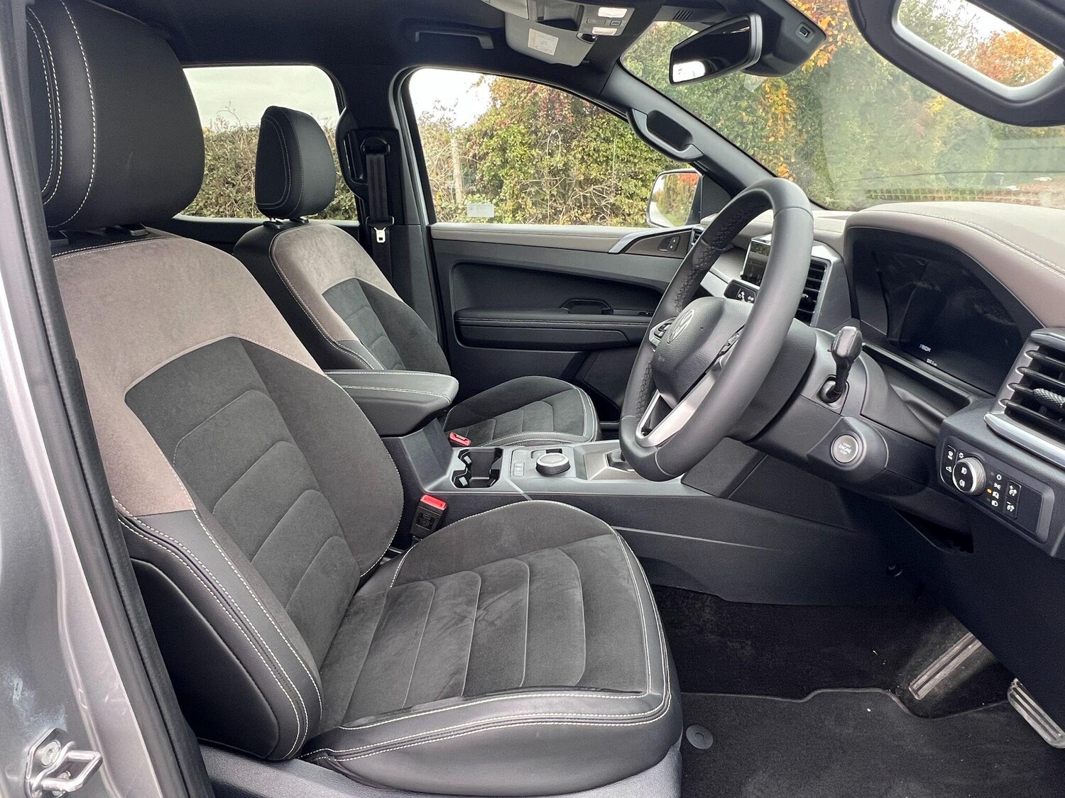 Used Volkswagen Amarok for sale - 77331260: Photo 12