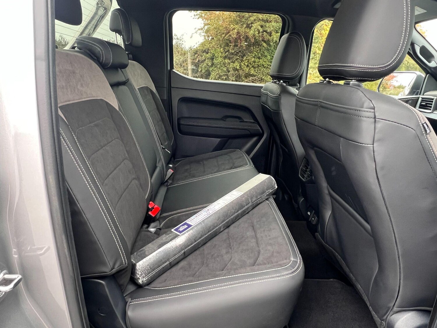 Used Volkswagen Amarok for sale - 77331260: Photo 23