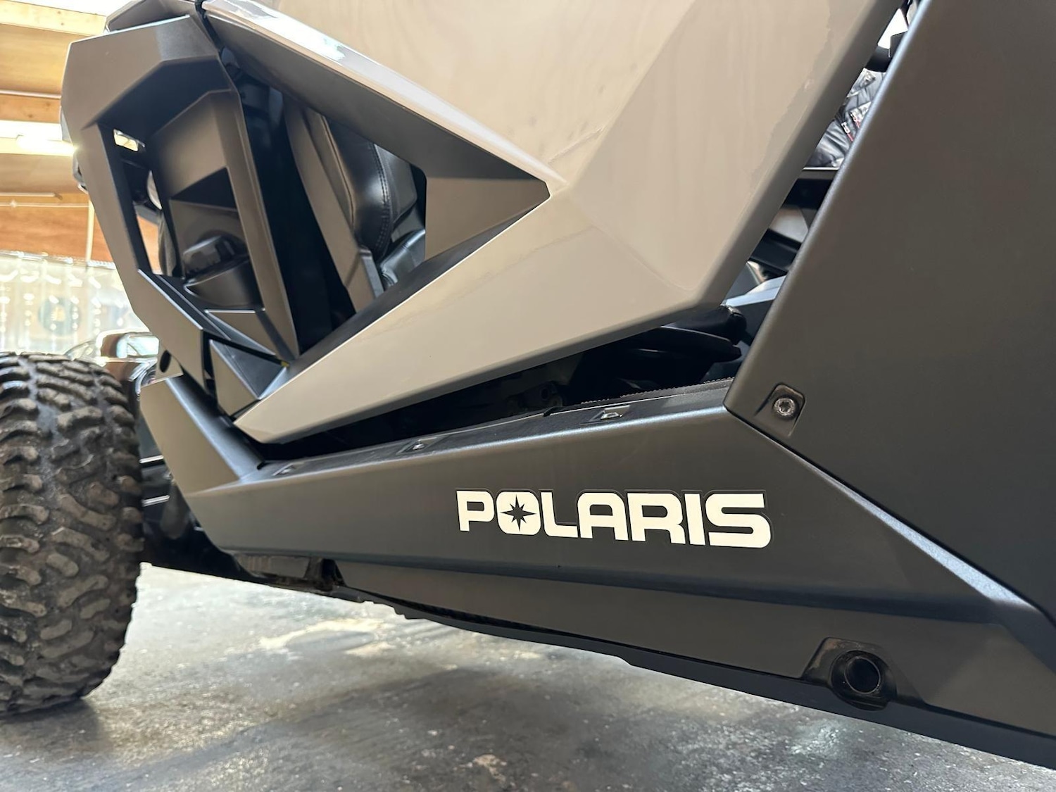 Polaris RZR