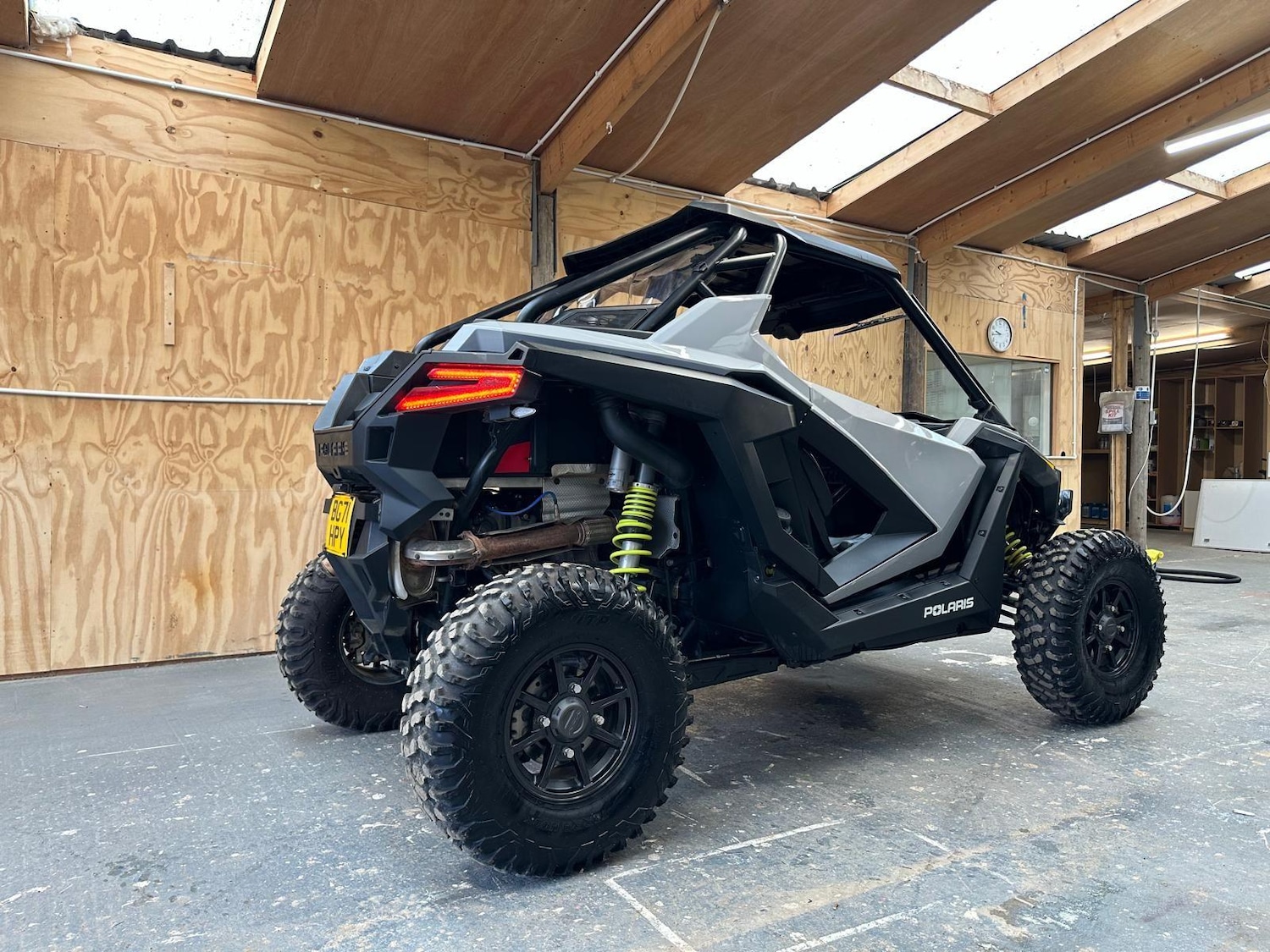 Polaris RZR