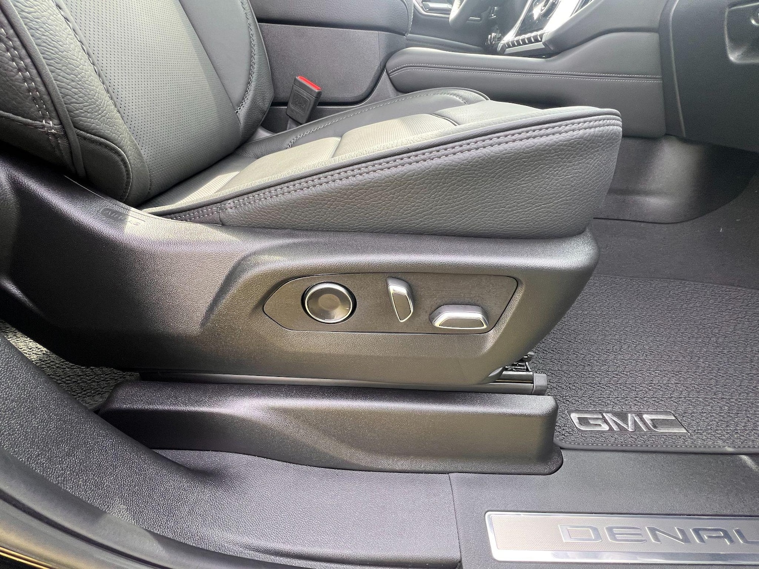 Used GMC Yukon for sale - 77332019: Photo 38