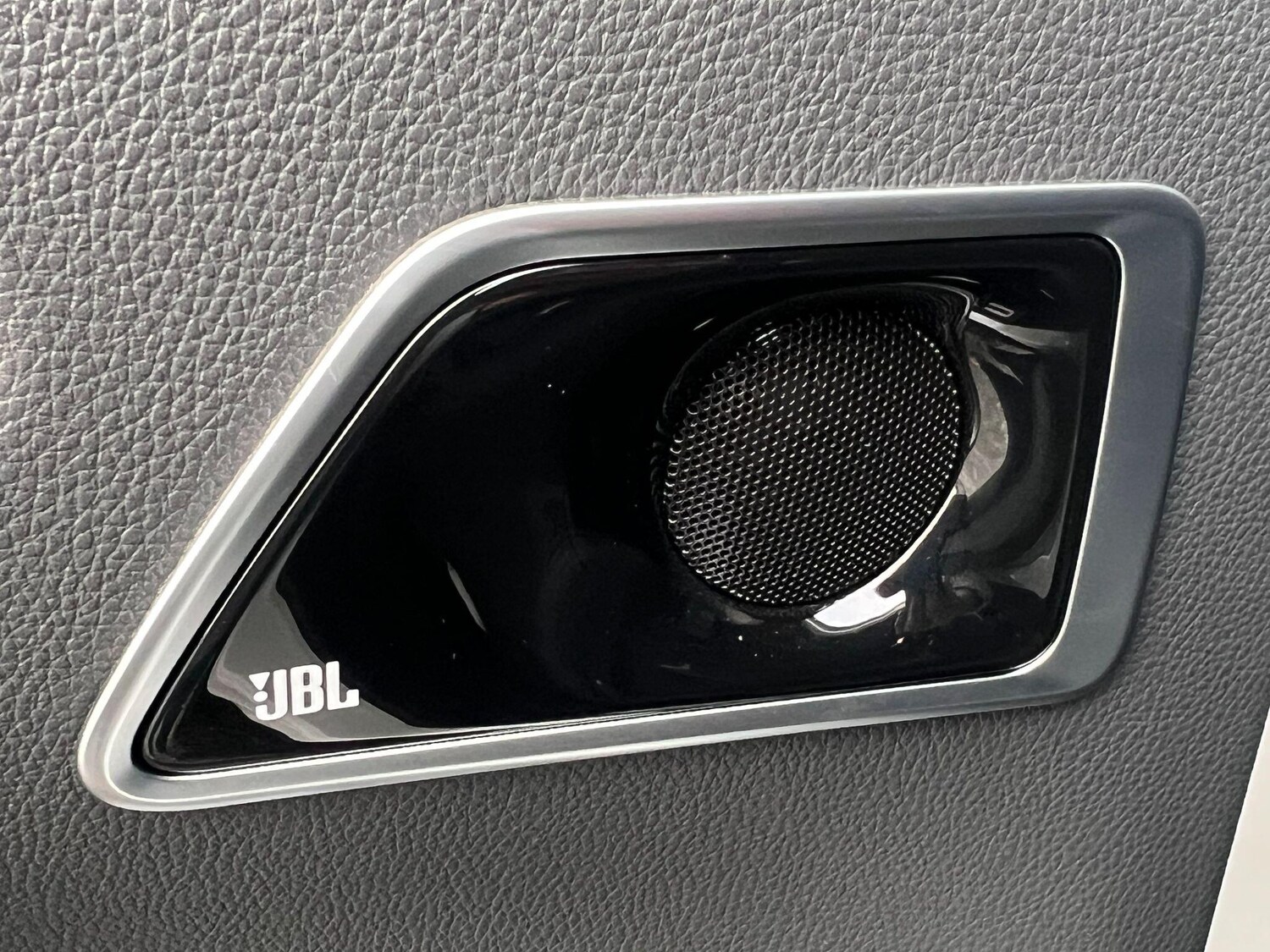 Used Toyota Land Cruiser for sale - 77331177: Photo 21