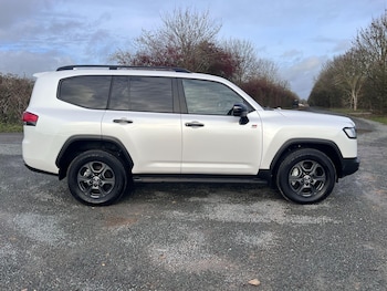 Used Toyota Land Cruiser 2025 for sale - 77331177: Photo