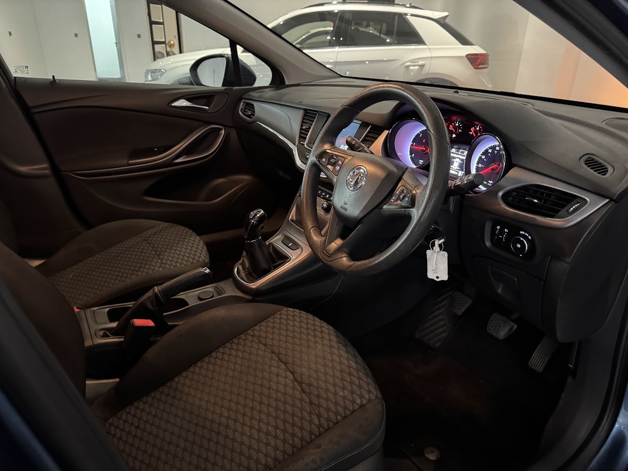 Used Vauxhall Astra 2016 for sale - 77954051: Photo 6