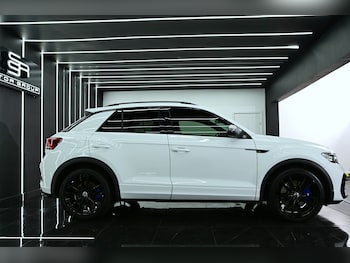 Used Volkswagen T-Roc 2021 for sale - 77067416: Photo