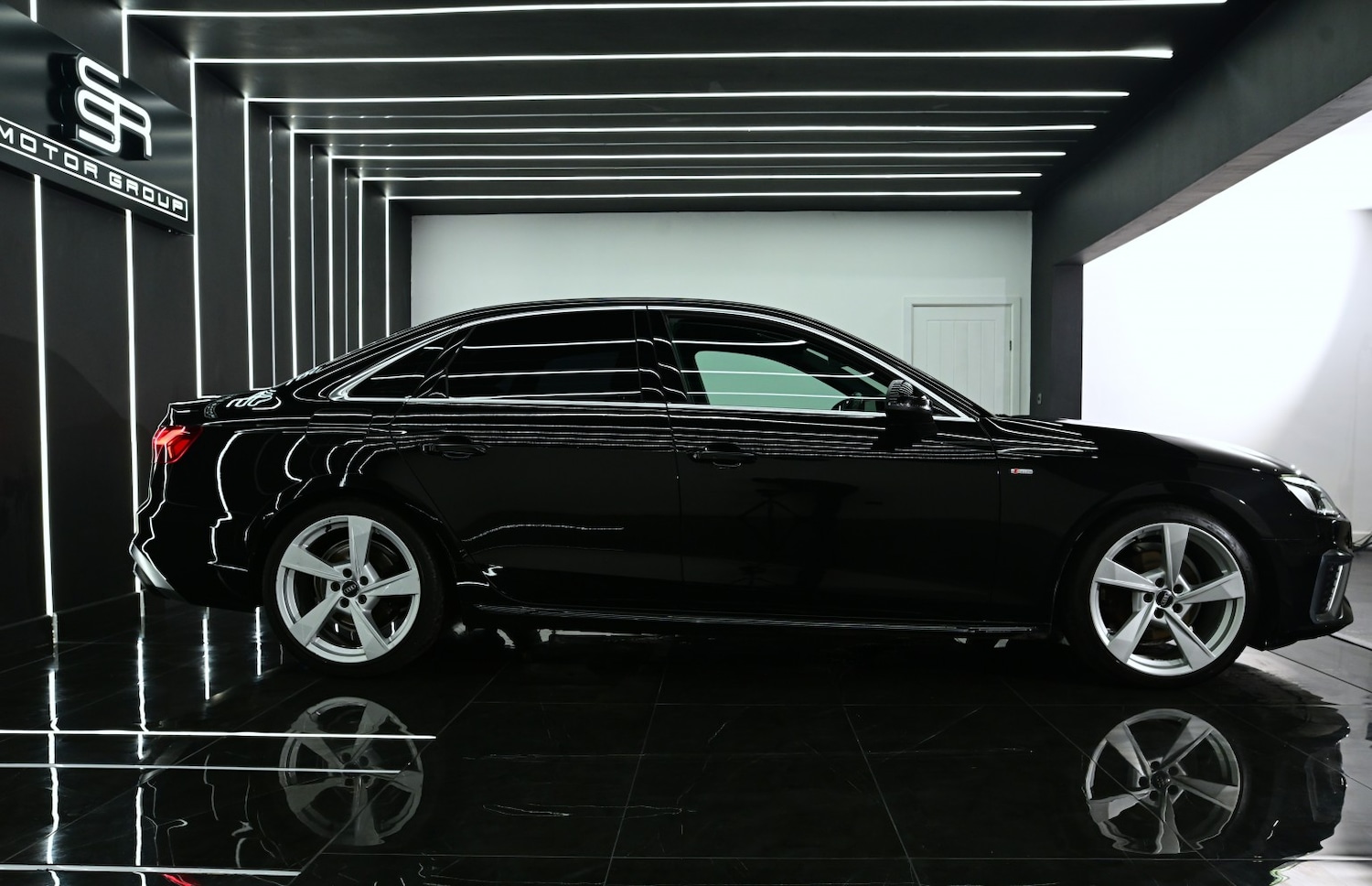 Used Audi A4 2020 for sale - 77067418: Photo 4