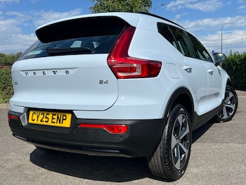 Used Volvo XC40 2025 for sale - 79360290: Photo